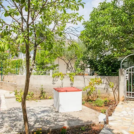 Ii House For Rest Feriehus