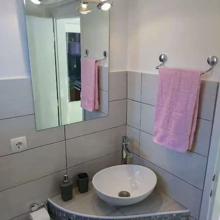 Ii House For Rest * Jadrija