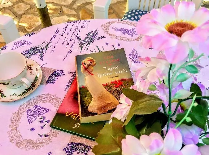 Ii House For Rest Holiday home Jadrija